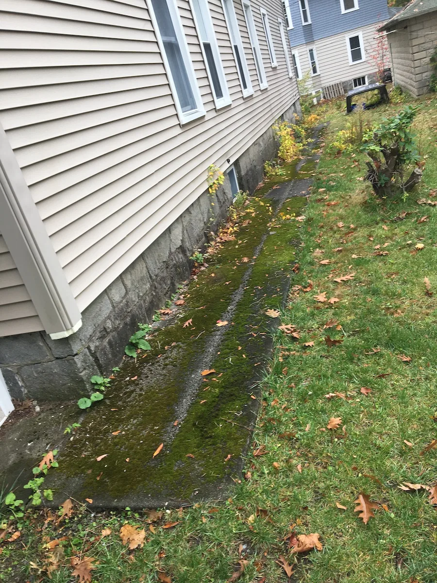 Before House & Walkway Washing in Worcester, MA — Pro Pressure Washing