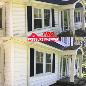 before and after photos of a house cleaned by pro Pressure Washing